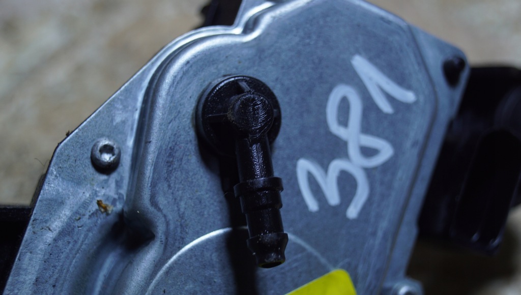 фото №11, Моторчик дворники задняя vw tiguan 5n 5n0955711a