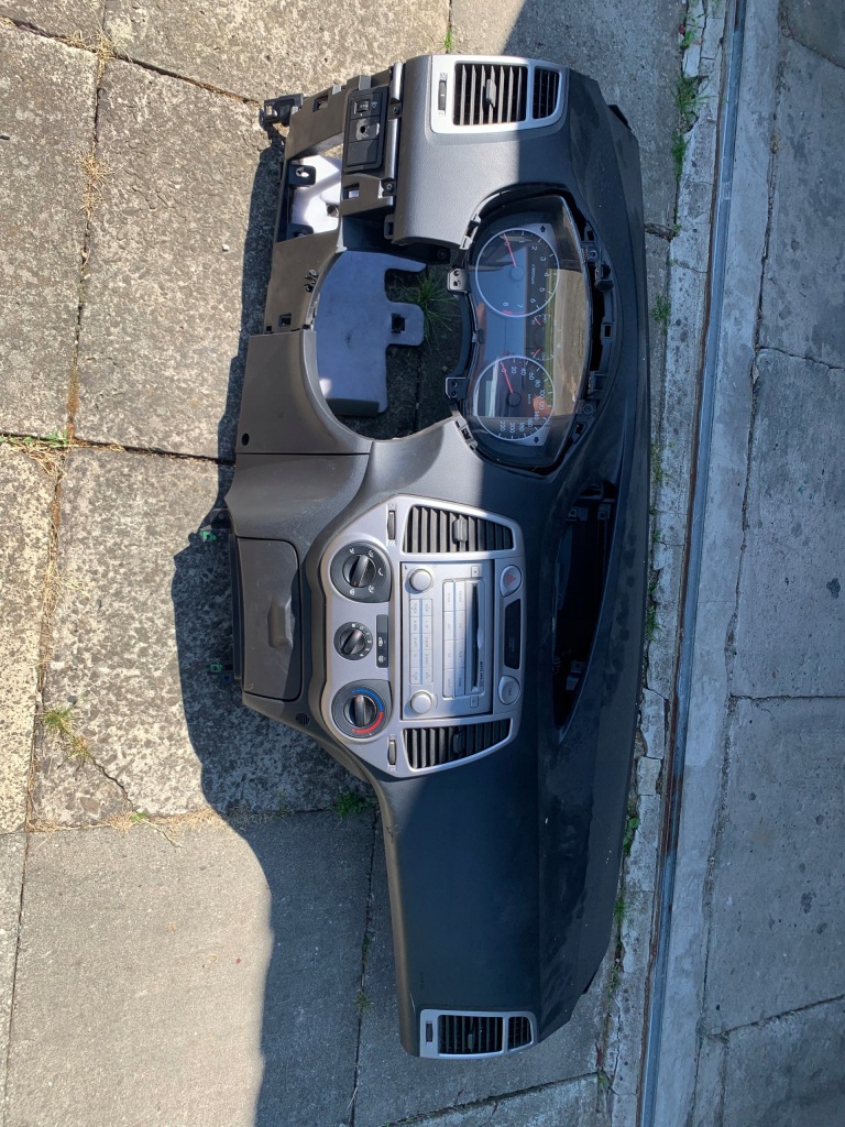 фото №1, Hyundai i20 панель приладів оригінал