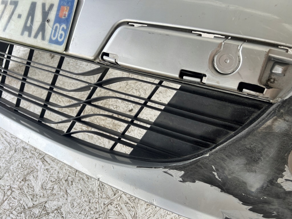 фото №4, Бампер перед передний renault megane iii 3 2008-