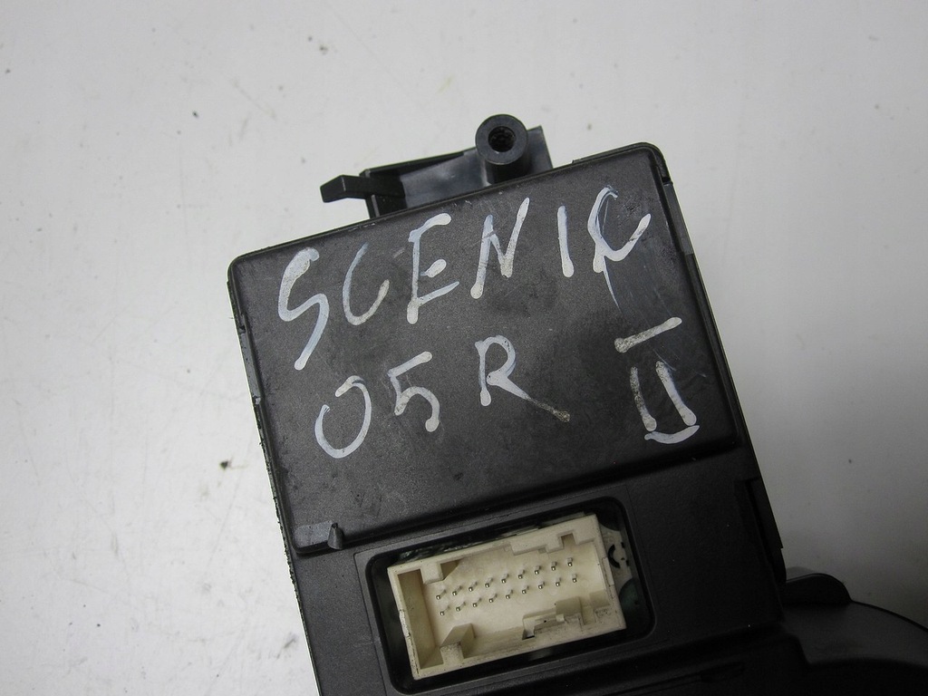 фото №2, Панель кондиционера renault scenic ii 05r