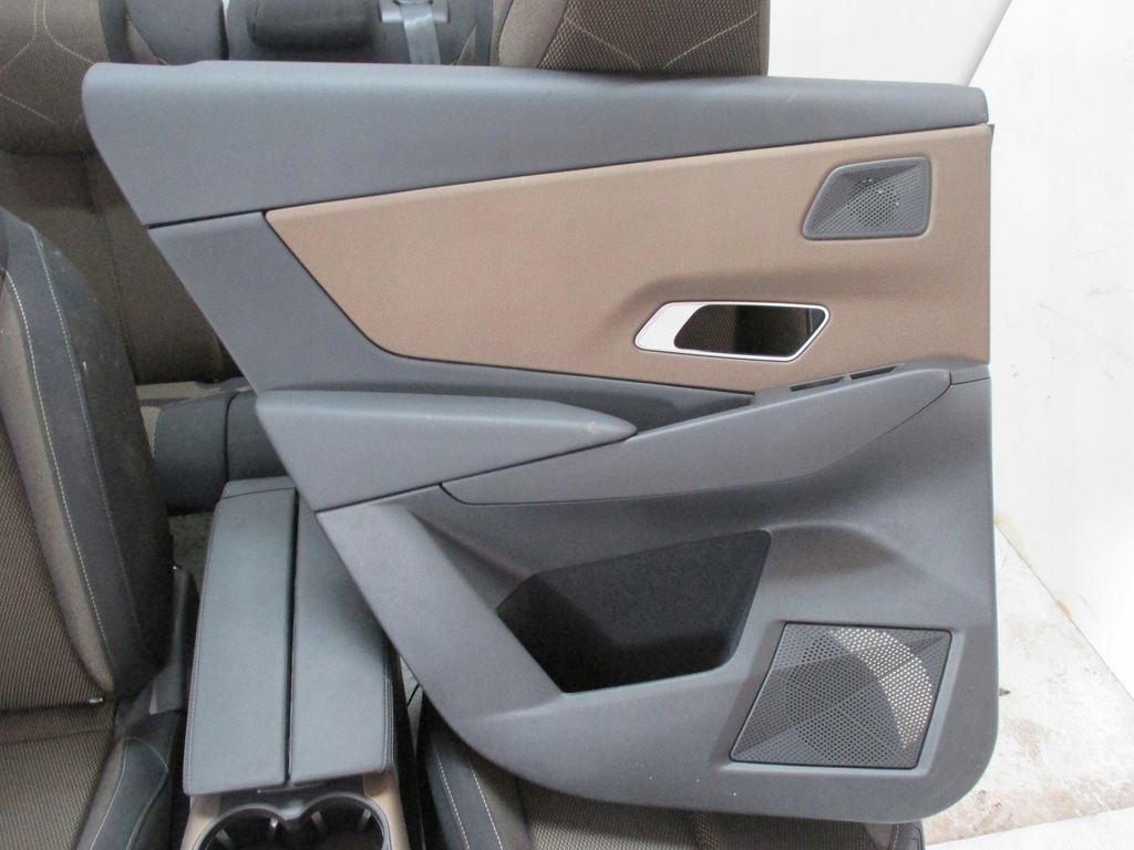 фото №5, Сидіння оббивка citroen ds7