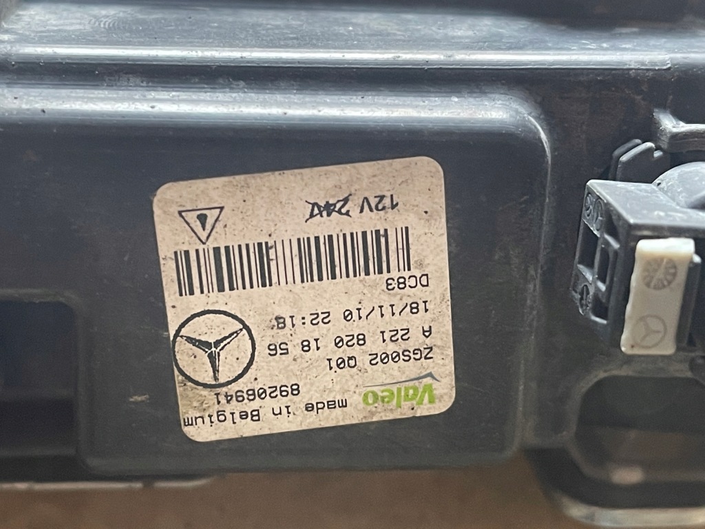 Mercedes w204 протитуманна фара ліхтар led Оригінал