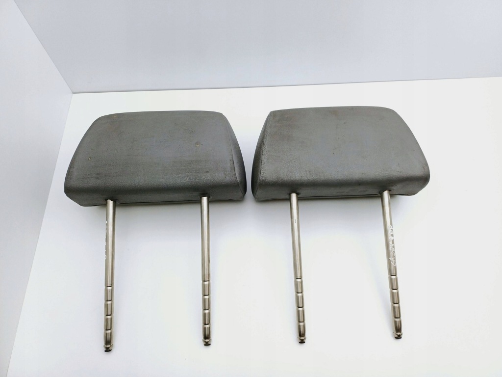 фото №5, Підголівник сидіння правий лівий перед комплект vw caddy iii nr303