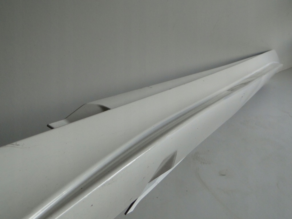 фото №8, Mercedes c klasa w206 s206 206 молдинг порог левая amg 149