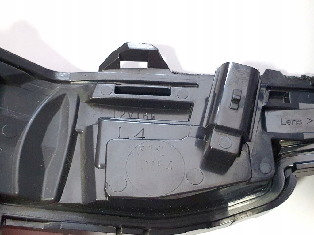 Поворотник зеркало левый lexus ls v 17- es vii 18- ux Киев