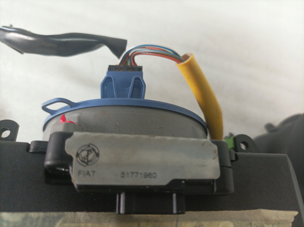 фото №10, Перемикач zesolony alfa romeo 159 51771960