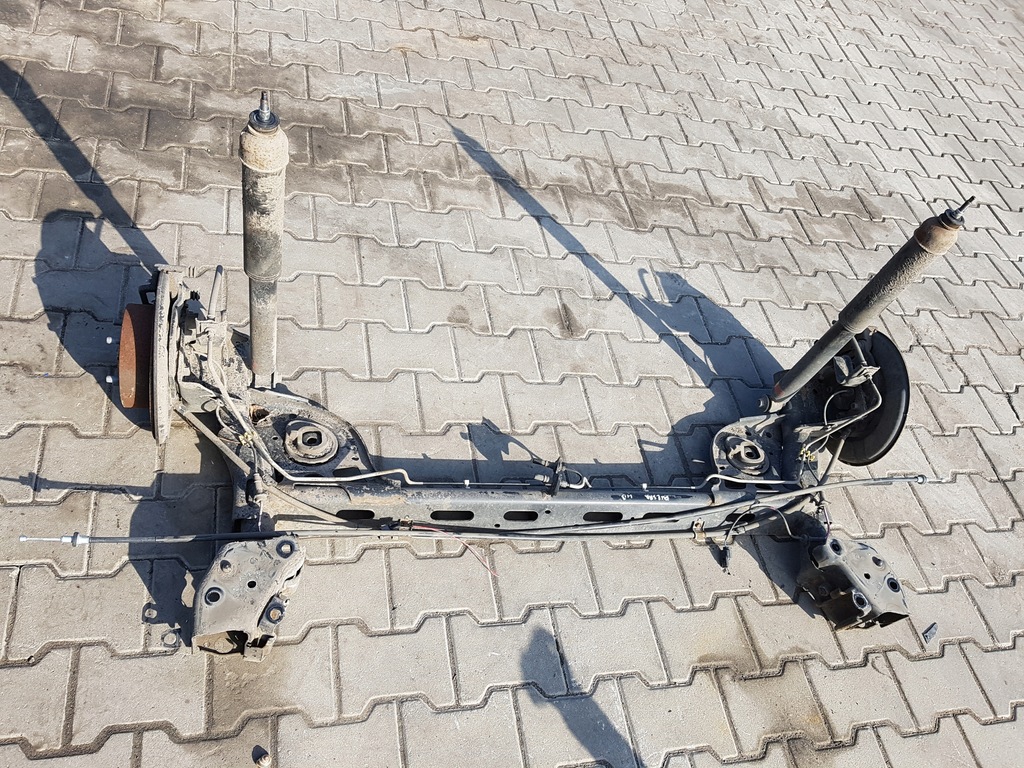 фото №1, Nissan pulsar 14-18r балка подвеска задняя