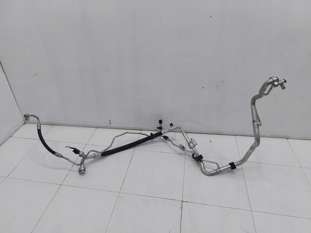 фото №1, Mercedes gla 156 cla 2.2 cdi провода кондиционера a2468302615