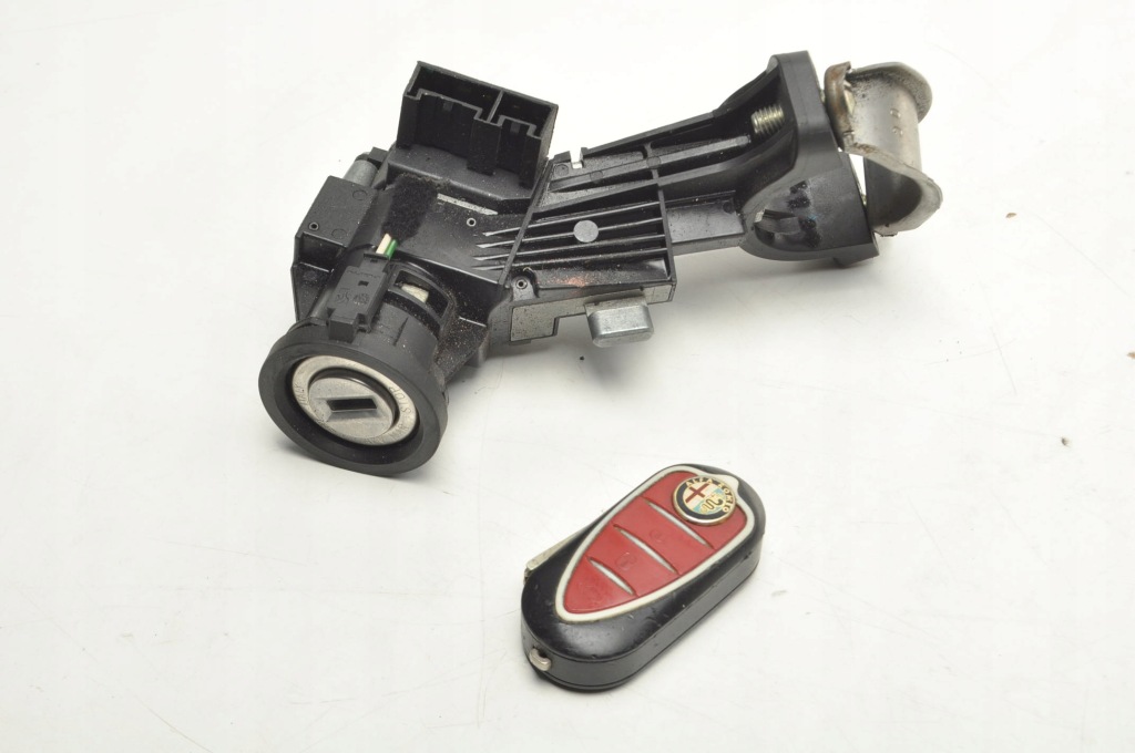 Купити Alfa romeo mito замок запалювання ключ 51865544 505186290