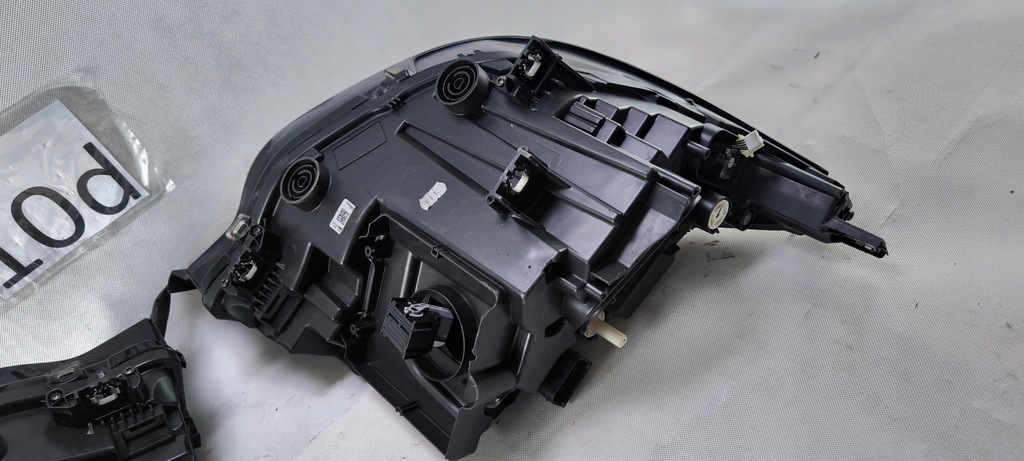 фото №13, Bmw i3 i01 lci lift full led лівий правий фара лампа 9853413 9853414