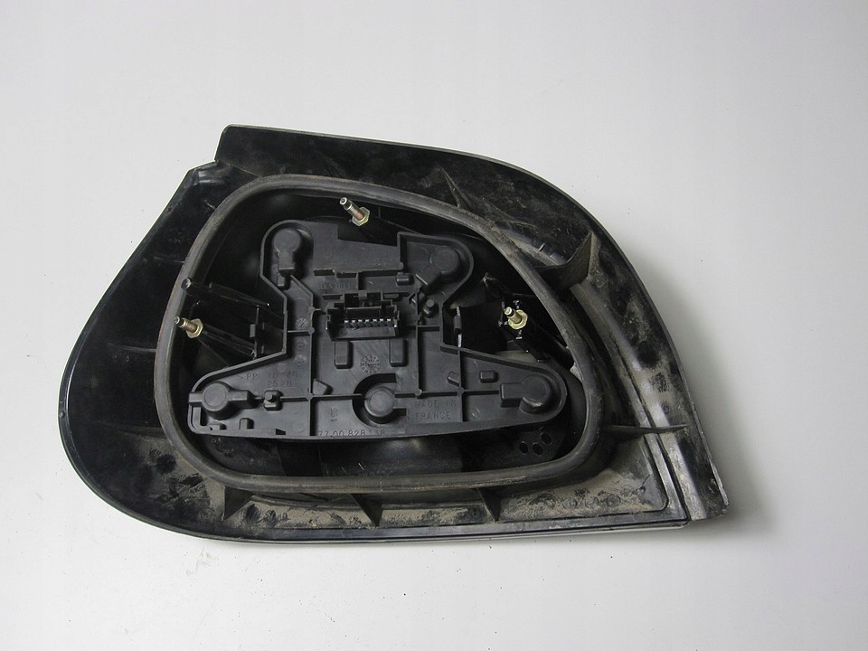 фото №12, Лампа задняя правая renault megane i 96r 289