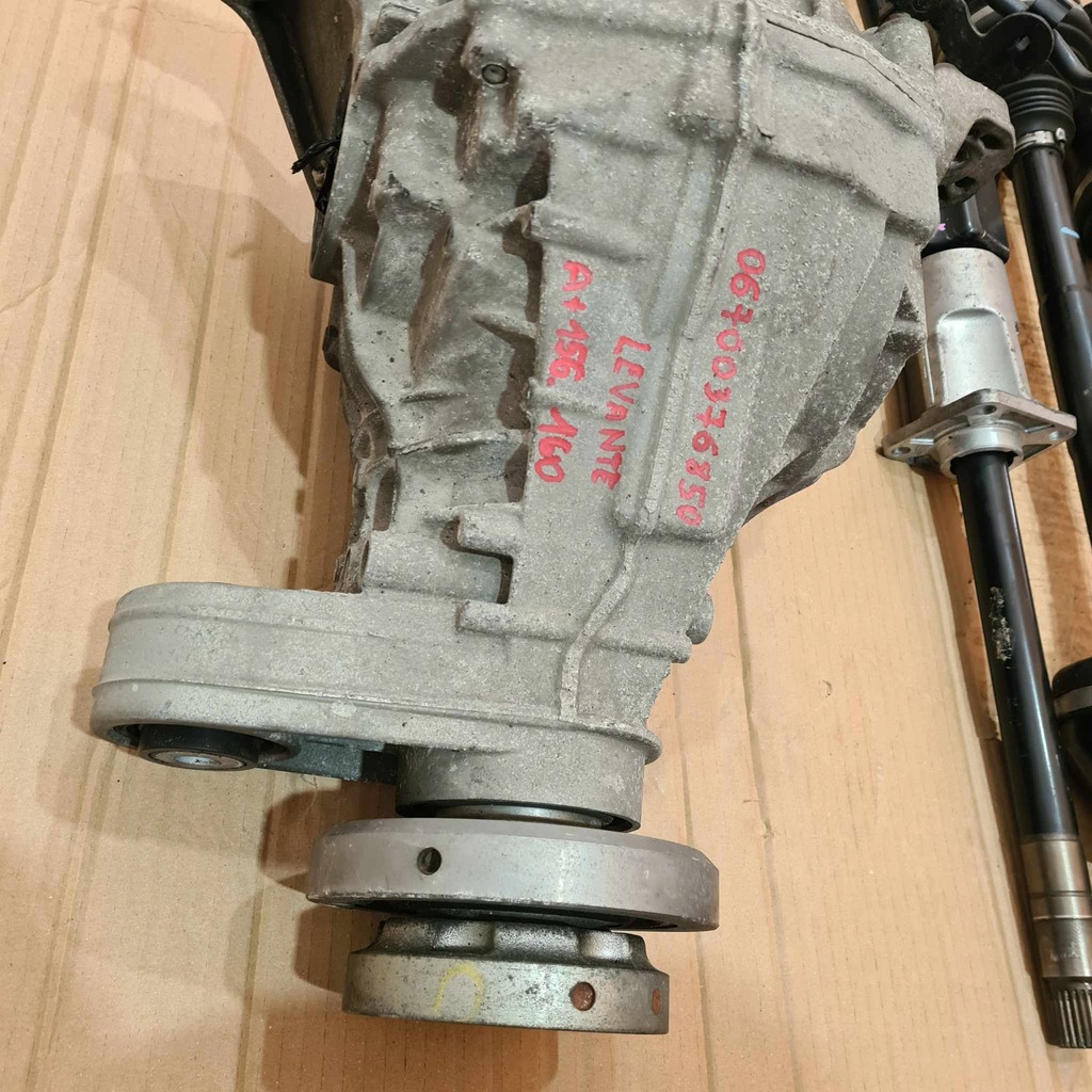 фото №7, Maserati levante sq4 3.0 v6 дифференциал мост задний задняя