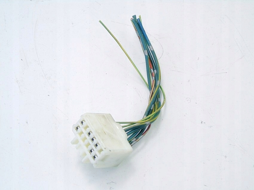 фото №1, Штекер колодка toyota avensis t25 corolla yaris verso rav 4 celica