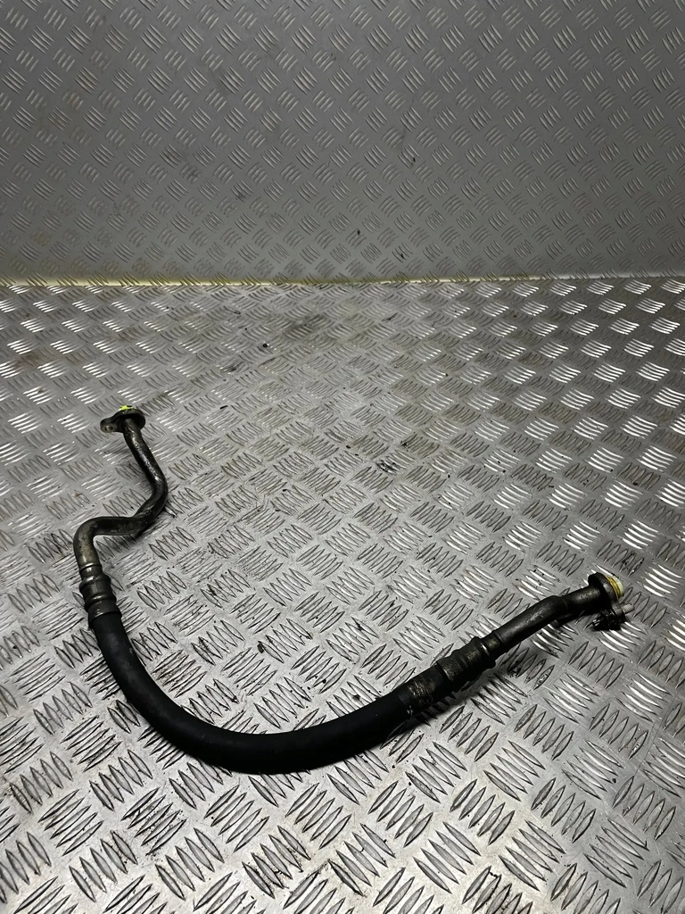 фото №1, Шланг трубка кондиционера volvo v70 xc70 2.4d
