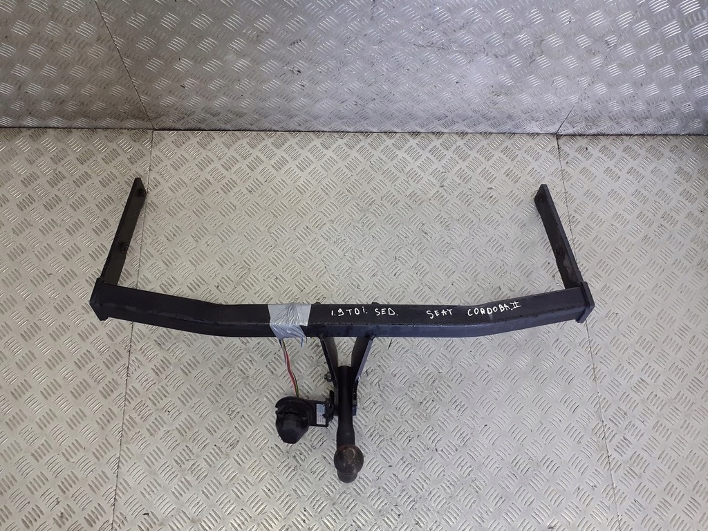 фото №1, Hak буксировочный seat cordoba ii 1.9 tdi