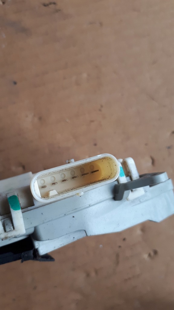 фото №6, A4 b8 s4 замок дверь правый задняя задний 6 pin a5 q5