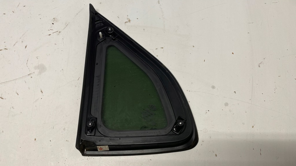 фото №3, Kia ceed ii стекло кузовная правая задняя хром 12-