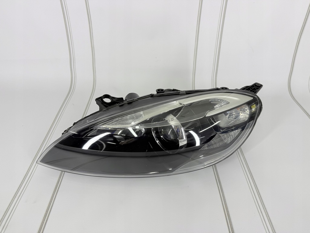 фото №1, Лампа перед передня ліва volvo v40 ксенон