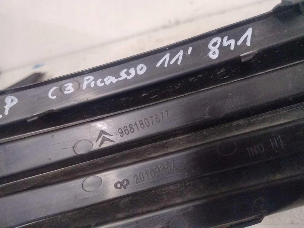 фото №6, Молдинг бампера левый перед citroen c3 picasso 9681807677
