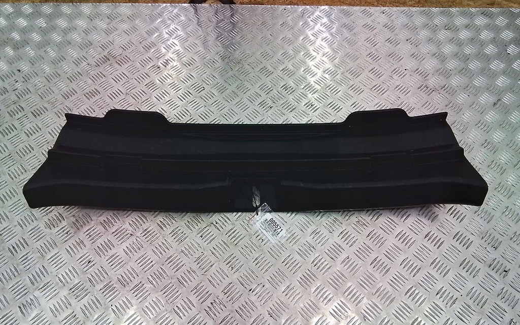 фото №1, Yaris cross защита пластиковая багажника