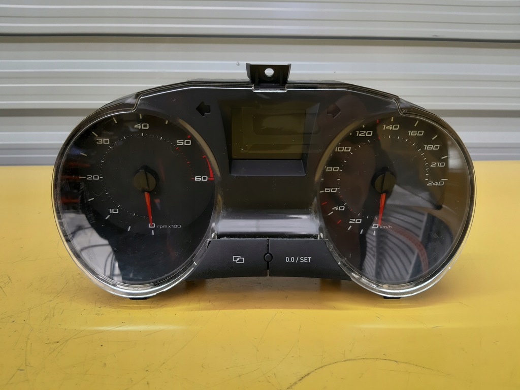 фото №1, Seat ibiza iv лічильник прилади 1.2 tdi eu.