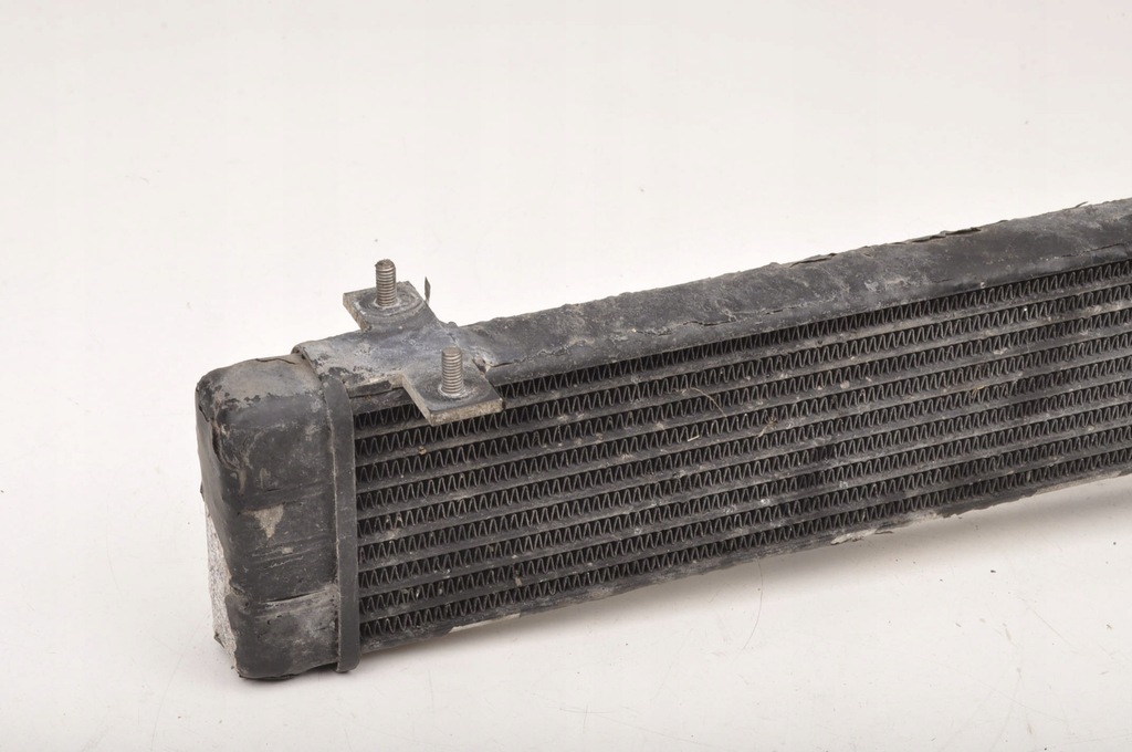 фото №6, Aston martin db9 6.0 радіатор оливи