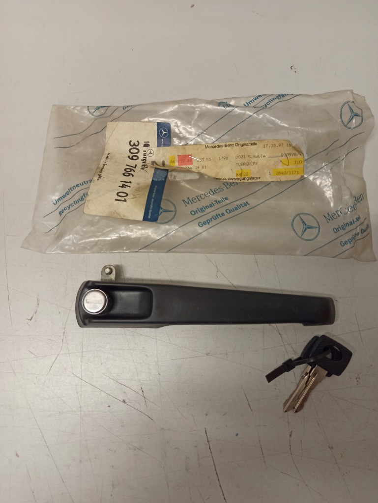 Купить Ручка наружная mercedes t1 kaczka w309 w310 a3097661401 aso оригинал