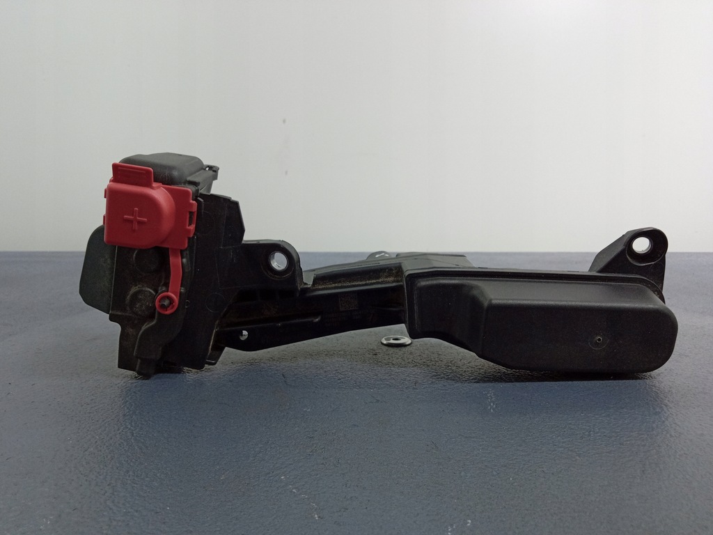 фото №1, Bmw 7 g11 g12 lci распределитель напряжения 6804727