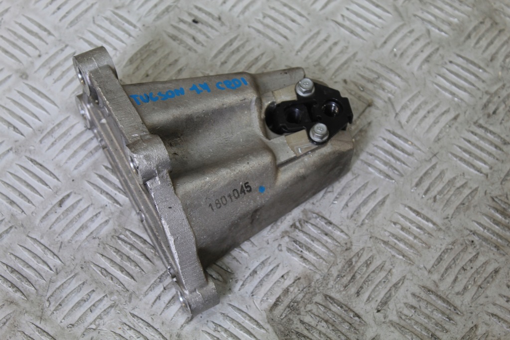 фото №1, Кронштейн коробки tucson ii