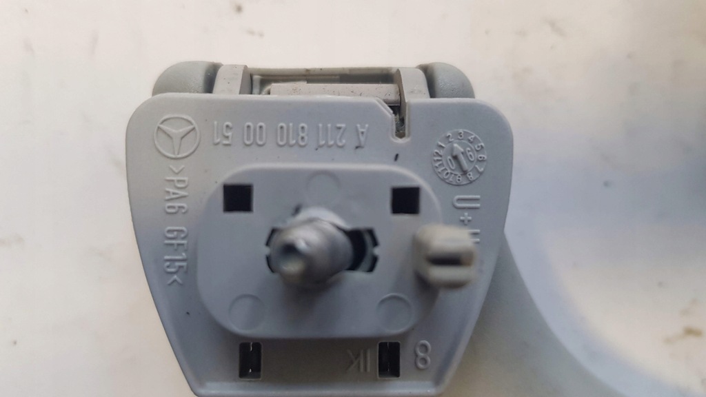 фото №4, Mercedes e 211 w211 ручка кронштейн потолочный kompl