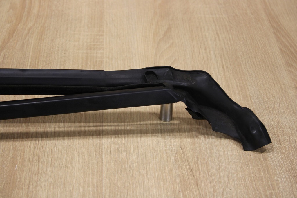 фото №2, Молдинг уплотнитель дверь левый задняя renault megane ii cc cabrio