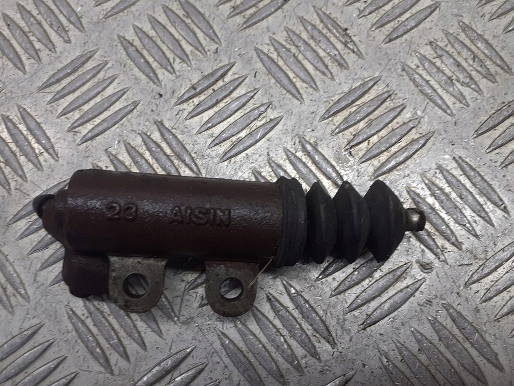 фото №1, Цилиндр сцепления toyota avensis t25 2.0 d4d