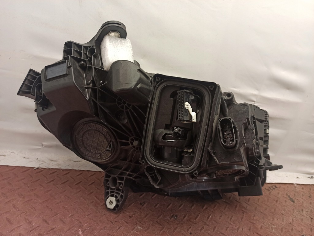 Mercedes w214 full led performance хорошее состояние европа фара левая Оригинал