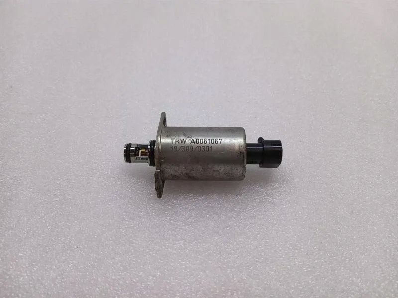 Купить Ferrari gtc4 lussopower руль багажник сервоатроник соленоид