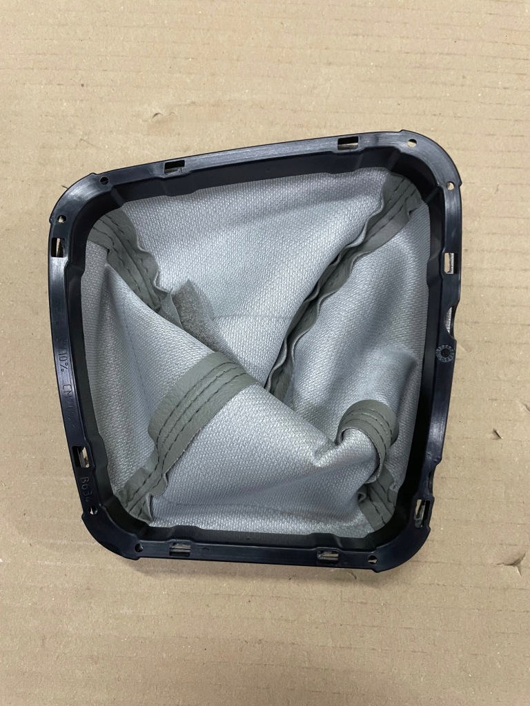 Alfa romeo 159 чохол важіль перемикання передач  szary + рамка oem Доставка