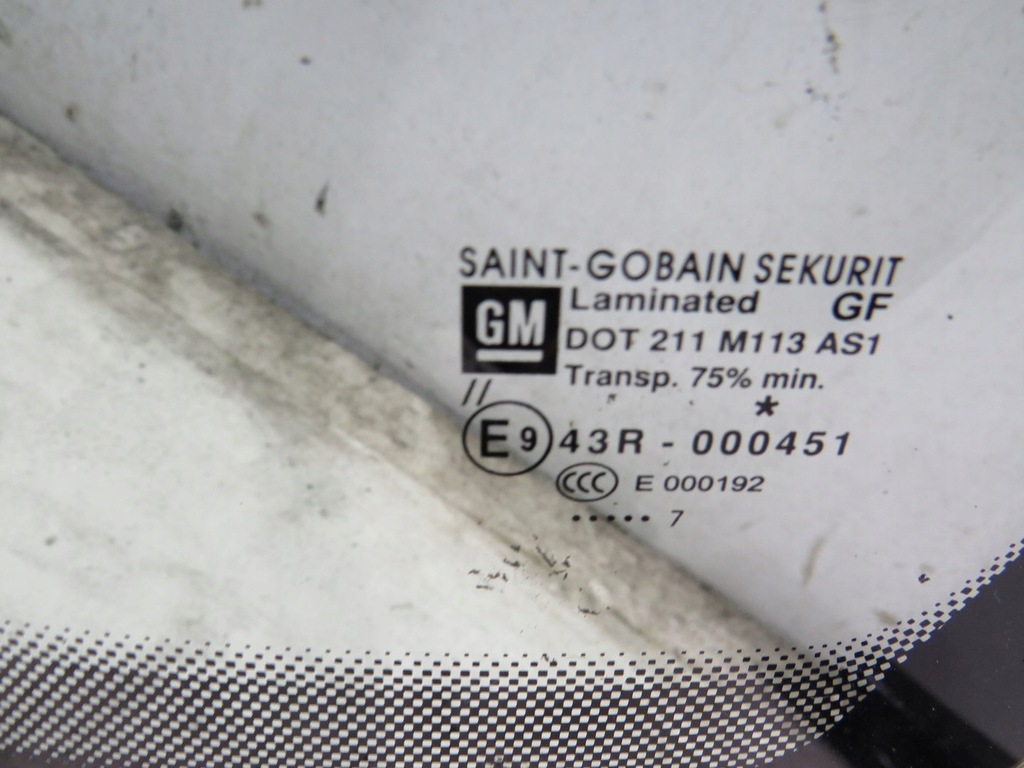 фото №4, Стекло лобовое 17 rok corsa e