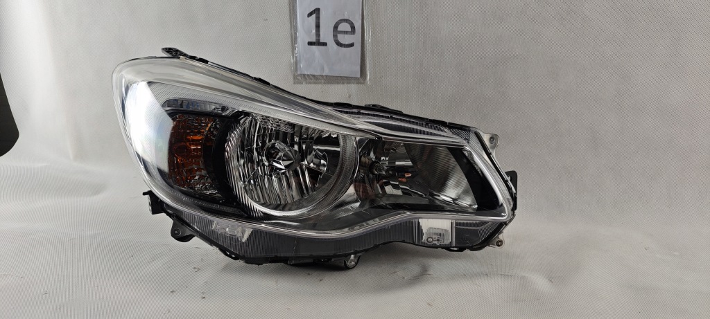 фото №1, Subaru xv ксенон правий фара лампа права