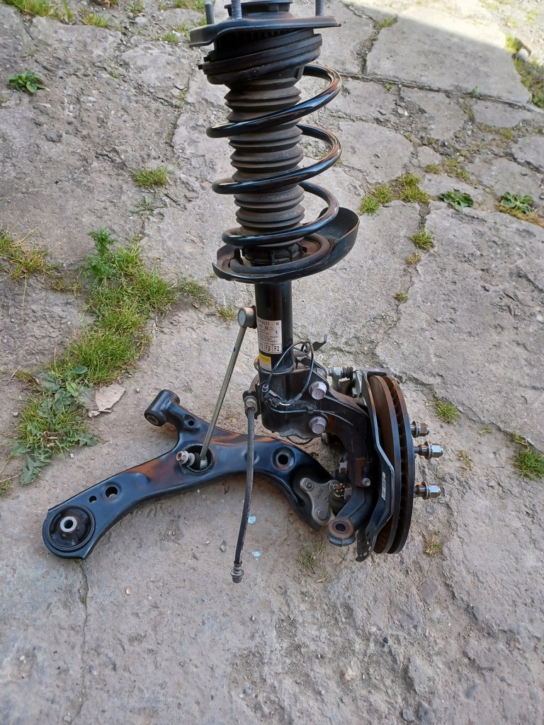 фото №1, Toyota chr 2022r lift амортизаторна стійка правий важіль