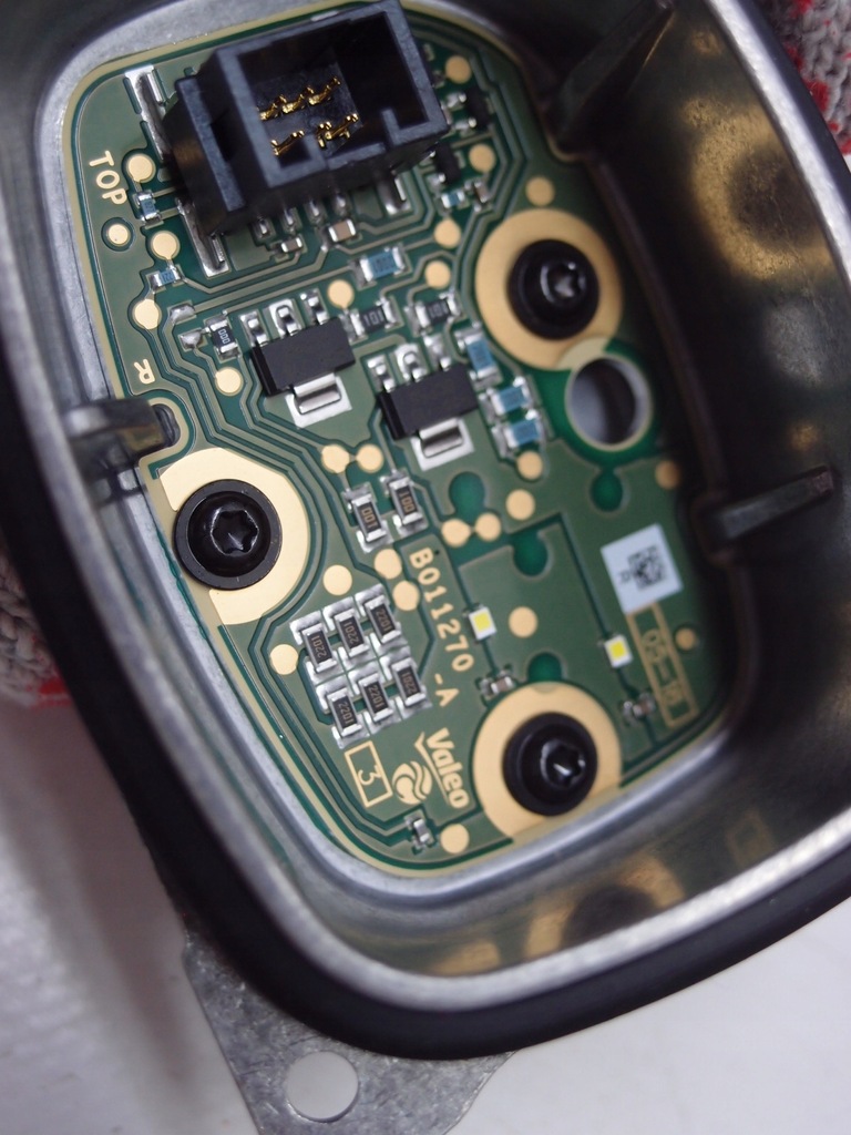 фото №6, Перетворювач led правий перед koleos ii