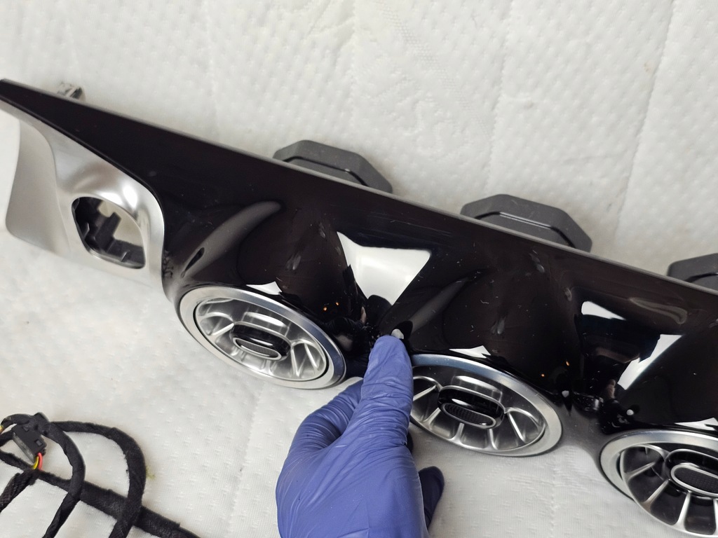 фото №11, Молдинг dekor захист консолі w панель решітка обдув mercedes glb x247 led