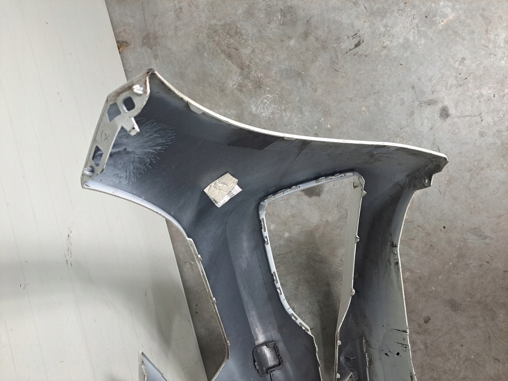 фото №8, Бампер перед передний bmw 1 f40 решётка