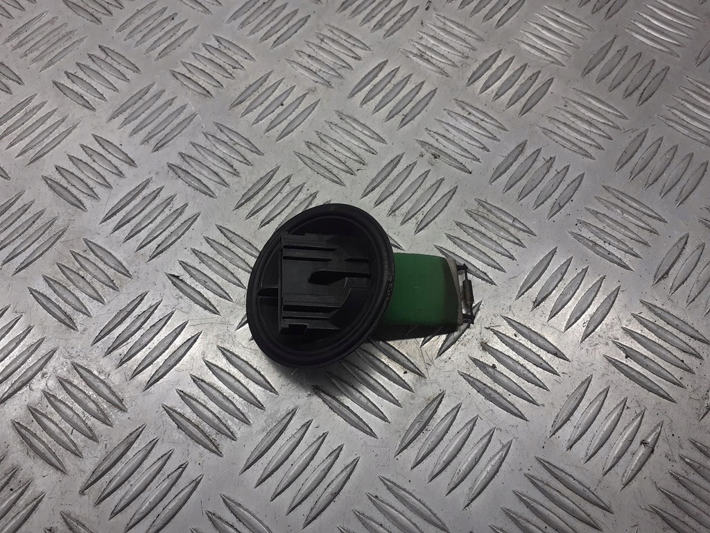 фото №1, Резистор резистор вентилятор skoda fabia i