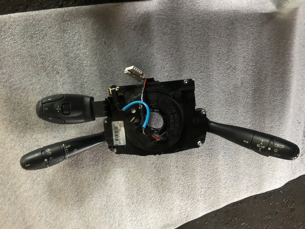 фото №1, Переключатель комбинированный peugeot 207 96657274xt