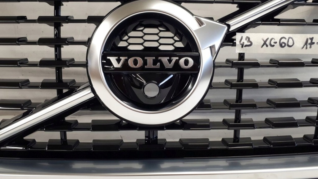 фото №5, Volvo xc-60 2017-2021 r-design решётка радиатора решётка радиатора