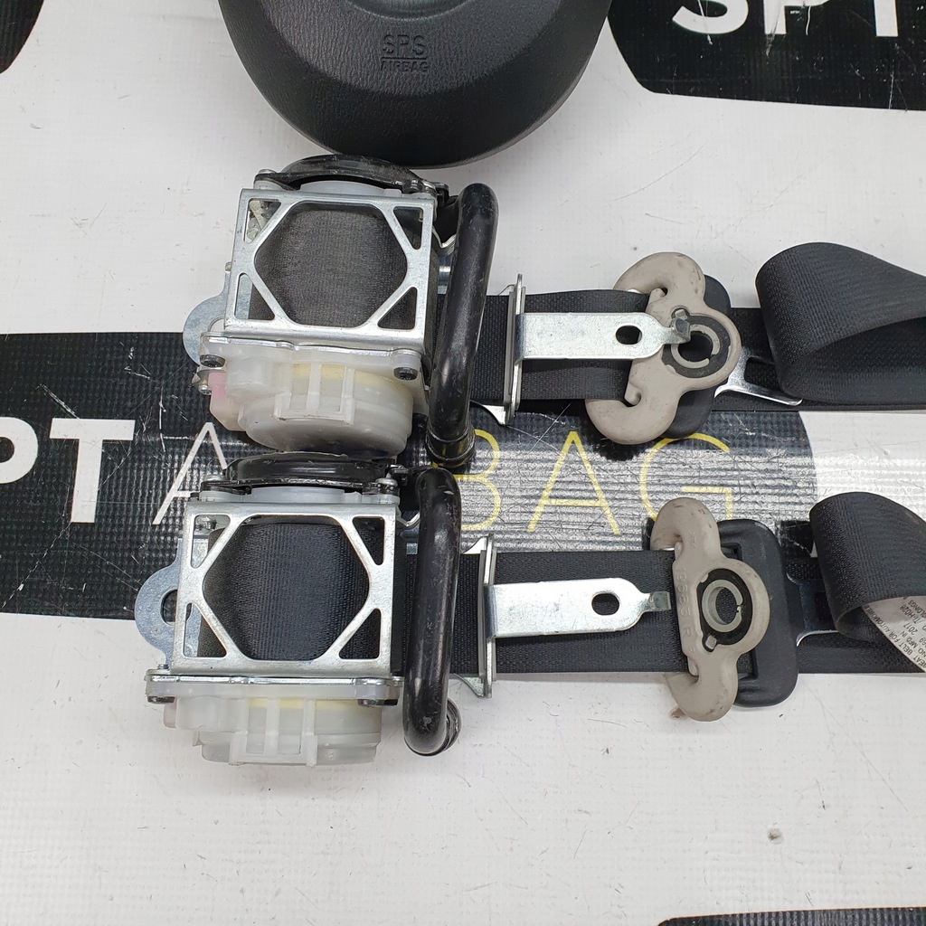 фото №10, Mazda cx3 приборная панель консоль подушки безопасности ремни подушка безопасности