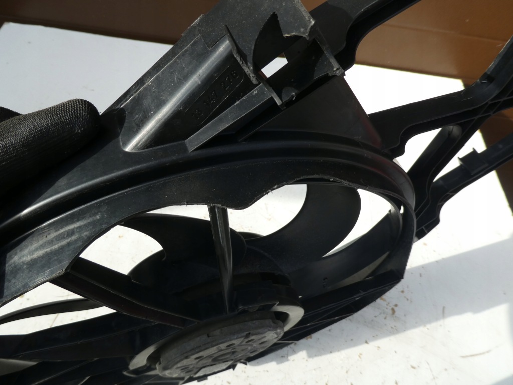 Opel astra h вентилятор радіатора води 13205941 Недорого