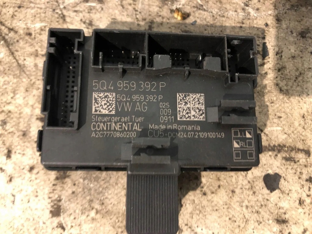 фото №7, Запчасти дверь правый перед seat leon iv