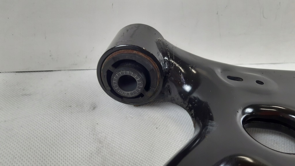 фото №6, Volvo xc40 важіль правий перед 32221154