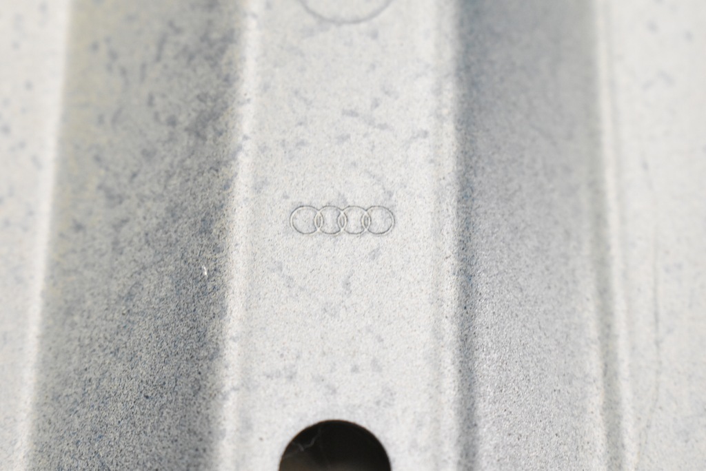 Audi q2 81a капот двигуна 81a823029 Київ