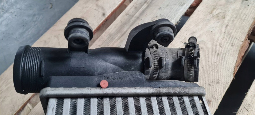 A6 c6 рестайлинг  радиатор интеркулер воздуха правая перед 3.0 tdi 4f0145806aa в Украине